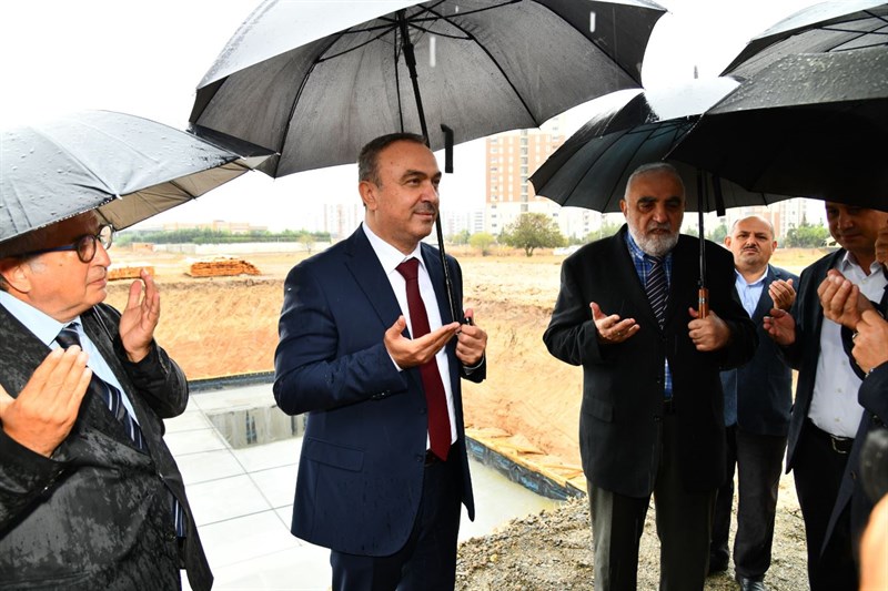 Sayın Valimiz Recep Soytürk Aile Sağlığı Merkezi ile 112 Acil Sağlık Hizmetleri İstasyonu’nun Temel Atma Töreni’ne Katıldı