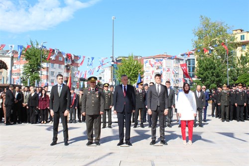 19 Mayıs Atatürk’ü Anma, Gençlik ve Spor Bayramını İlçemizde Heyecanla Kutladık